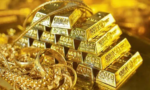 Giá vàng chiều nay (2/4): Giá vàng SJC và nhẫn "sập" mạnh, người mua đang chờ đà giảm tiếp