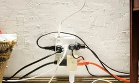 4 thiết bị không bật vẫn hao điện, có cái nằm ngay phòng ngủ