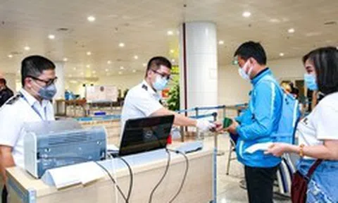 Cục Thuế thông báo: Một loạt người có tên sau bị tạm hoãn xuất cảnh