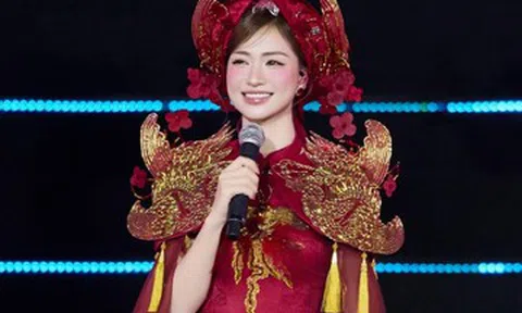 Tùng Dương, Hòa Minzy cùng 2.500 nghệ sĩ, chiến sĩ tham gia 'Âm vang Tổ quốc'