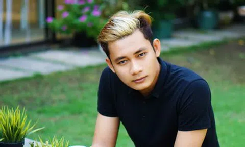 Đạo diễn triệu view bất ngờ làm giám đốc marketing 1 ngân hàng