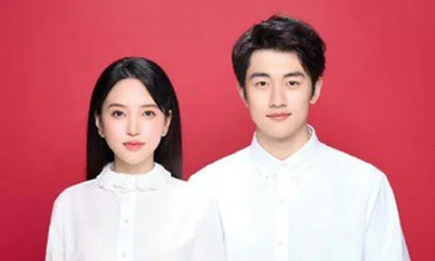 Cặp đôi bị chế giễu "mẹ con" đăng ký kết hôn