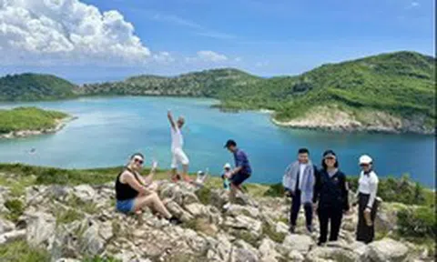 Hòn đảo ở Việt Nam từng lọt top 13 địa điểm du lịch bí ẩn nhất thế giới: Sắp thành thiên đường nghỉ dưỡng