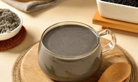 Người trung niên và cao tuổi đừng sống quá tiết kiệm mà hại thân: Bỏ qua 4 món "vàng mềm" này, sức khỏe đi xuống lúc nào không hay