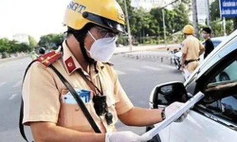 Xe máy, ô tô chưa sang tên chính chủ bị phạt ra sao?