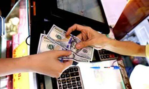 Công an cảnh báo tới người dân sử dụng hộ chiếu, CCCD đi mua ngoại tệ vì mục đích sau