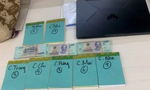 Phát hiện 300 tờ tiền 500.000 đồng trên chuyến tàu điện Hà Nội Metro