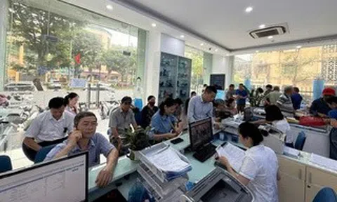 Xếp hàng chờ xác thực số điện thoại