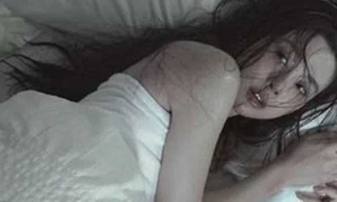 3 thói quen khi ngủ khiến bạn già nhanh và đoản thọ, bác sĩ tiết lộ thời điểm đi ngủ tốt nhất cho tim mạch