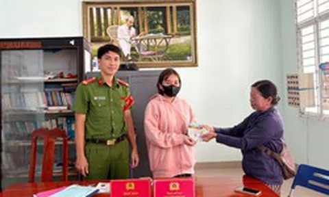 Phát hiện hàng loạt tờ tiền có mệnh giá từ 500K-10K: Công an mời người phụ nữ sinh năm 1998 lên làm việc