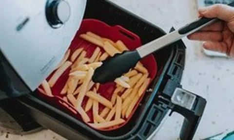 Lưu ý với những người đang sử dụng nồi chiên không dầu