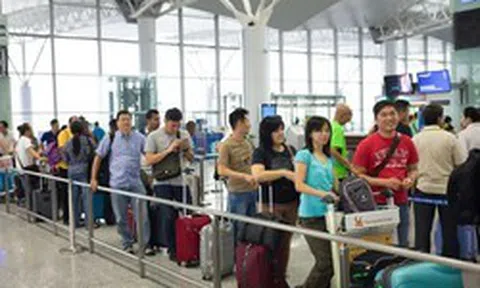 Cơ quan Thuế thông báo: Tạm hoãn xuất cảnh đối với tất cả những ai có tên trong danh sách sau