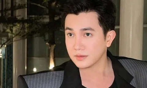 Nỗi ám ảnh của MC nổi tiếng hơn 10 năm bán hàng online