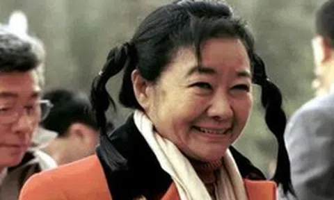 Tìm chồng mất tích, nữ tỷ phú dính bẫy tình thầy pháp dỏm, suýt mất 13 tỷ USD