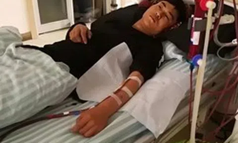 Nam thanh niên 29 tuổi tử vong vì suy thận giai đoạn cuối, người mẹ bật khóc: “Tôi đã nhắc con dừng 1 việc từ lâu”