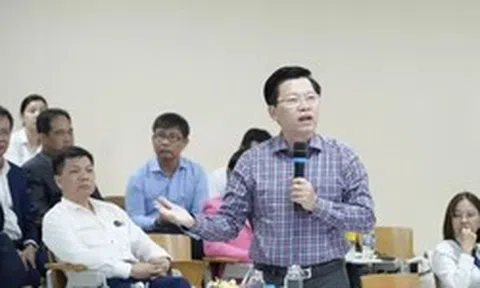 Đề xuất kì thi '2 trong 1' dành cho bác sĩ nội trú