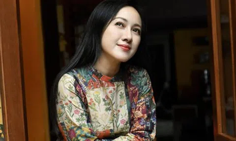 BTV Hoài Anh VTV đẹp thanh lịch, hoa hậu Ngọc Hân viên mãn bên chồng công chức