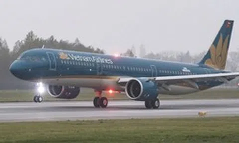 Thông báo quan trọng từ Vietnam Airlines: Hành khách tại Nội Bài và Tân Sơn Nhất chú ý