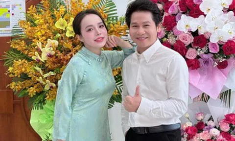 Hoa hậu Mai Phương Thuý như gái 18, NSƯT Lan Anh tình cảm bên Trọng Tấn