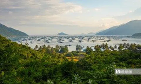 Cận cảnh vịnh biển hoang sơ được quy hoạch thành tổ hợp du lịch cao cấp ở Đắk Lắk