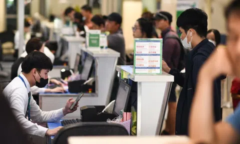 Hoãn xuất cảnh nếu nợ thuế 1 triệu đồng: Chuyên gia đề xuất nâng lên 50 triệu