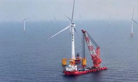 Trung Quốc lắp turbine điện gió nổi ngoài khơi lớn nhất thế giới