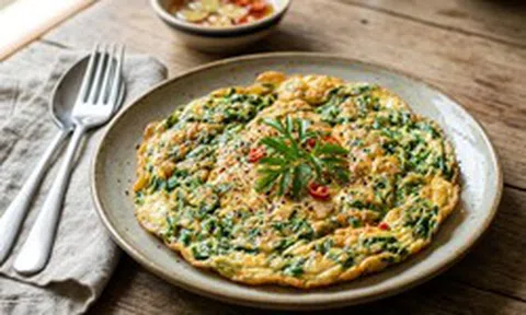 Đừng chỉ rán trứng với hành, hãy rán với lá đinh lăng vì 4 lý do này