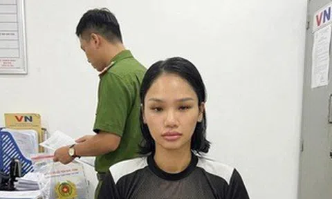 Lộ những hình ảnh của Miu Lê tại "đồn" thu hút sự chú ý