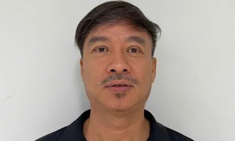 Ca sĩ Quang Lập và tháng 5 đầy biến động: Từ ồn ào nhà đất đến vụ án bản quyền gây chấn động