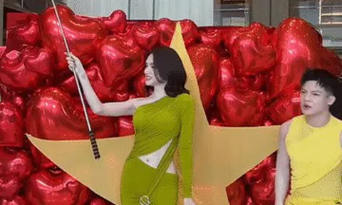 Hương Giang gây chú ý, thi hoa hậu nhưng bị ví như phóng viên hiện trường