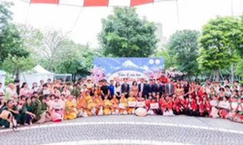 Từ YOSAKOI, cosplay đến trà đạo: Cách trường đại học rèn năng lực toàn cầu cho sinh viên