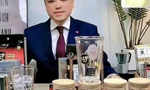 Tổng Lãnh sự Việt Nam livestream bán cà phê trên TikTok Trung Quốc, chốt gần 3.000 đơn chỉ sau thời gian ngắn
