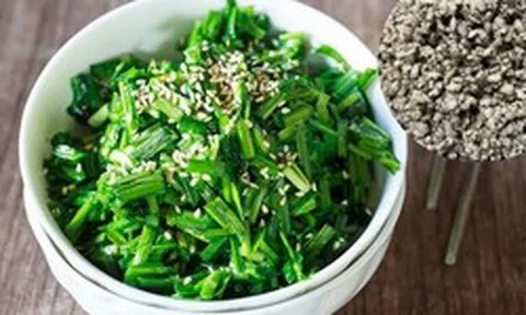 2 thứ rẻ bèo kết hợp lại ra bát canh ngọt thanh, mát gan hạ hỏa ngày nắng nóng