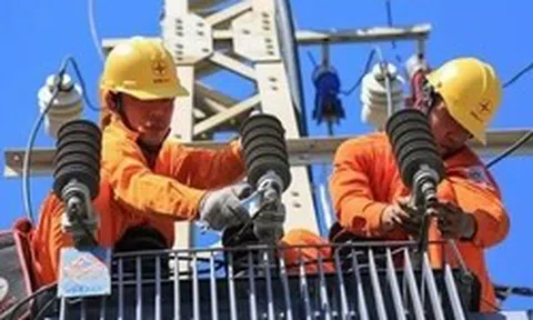 Tiêu thụ điện lập kỷ lục, Bộ Công Thương muốn áp dụng ngay khung giờ cao điểm mới
