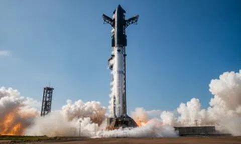 Elon Musk đã dốc toàn lực để phóng tên lửa mạnh nhất trong lịch sử nước Mỹ