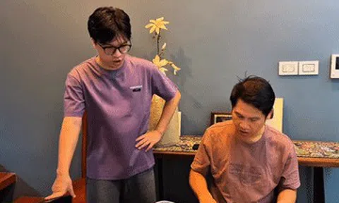 Ca sĩ Trọng Tấn và con trai Tấn Đạt: 'Hổ phụ sinh hổ tử'