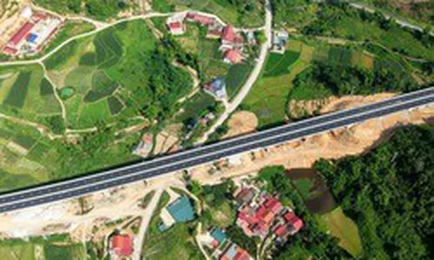 130 mũi thi công, 2.600 nhân sự và 1.200 thiết bị đẩy nhanh tiến độ, quyết hoàn thành dự án 11.000 tỷ đồng ngay tháng 9/2026