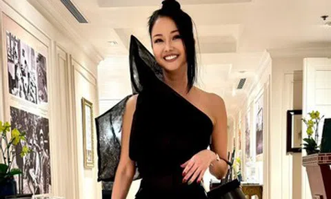 Hồng Nhung trẻ đẹp sau điều trị ung thư, vợ chồng Tuấn Hưng ôm nhau trượt tuyết
