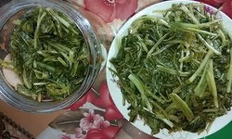 4 loại rau KHÔNG NÊN ăn: 1 loại hại thận, 2 loại "phá gan", loại nào cũng dễ nuôi tế bào ung thư