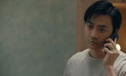 'Dưới ô cửa sáng đèn' tập 7: Dương lén lút gọi cho gái khi đang ở nhà với vợ