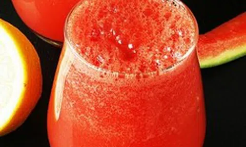 Việt Nam có 1 loại quả "kem chống nắng tự nhiên" vừa sạch vừa ngon: Biết dùng còn chữa say nắng, phòng ung thư và cực bổ máu