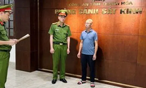 Ra quyết định khởi tố giám đốc công ty sản xuất nem chua rán Nguyễn Sĩ Phương SN 1975