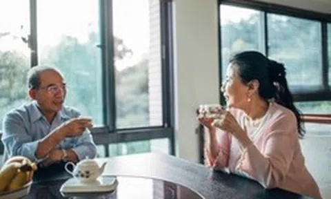 Sau nửa đời người, nhiều người mới nhận ra 4 "tài sản" đắt giá nhất của tuổi trung niên: Quyết định cuộc sống viên mãn, hạnh phúc