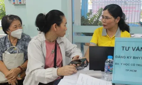 Tin vui: Khám chữa bệnh cuối tuần vẫn có thể được BHYT thanh toán
