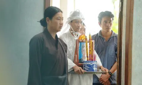 'Ma xó' 3 ngày bỏ túi 55 tỷ, phim có Quốc Trường đóng lại báo động đỏ