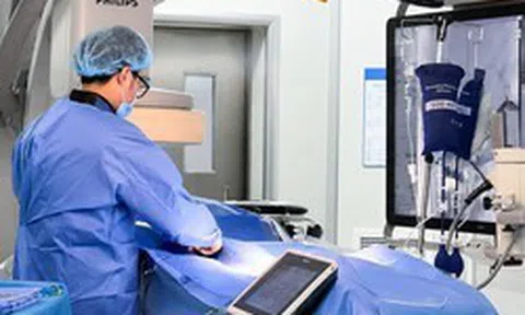 Cứu sống hai cụ bà đột quỵ nhồi máu não nặng