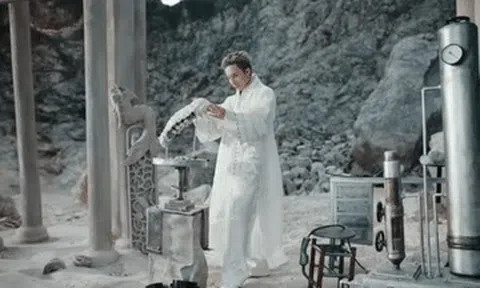 Ca sĩ Sơn Tùng M-TP thẳng tay xóa cảnh bị tố đạo nhái trong MV 'Come my way'