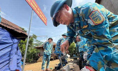 Những "người thợ xây" đặc biệt dựng mái ấm cho gia đình chính sách