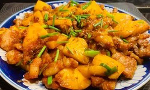 Dứa đang vào mùa, chợ Việt bán cực rẻ nhưng ăn theo 4 kiểu này ngang “nuốt độc”