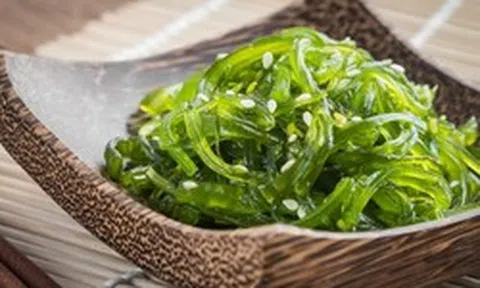 Mùa hè đổ mồ hôi liên tục, cà tím và đậu xanh đều bị "cho ra rìa": Đây mới là loại rau nên ăn nhiều